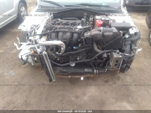 Photo 5 VIN: 3FAHP0HA2BR100847 - FORD FUSION 