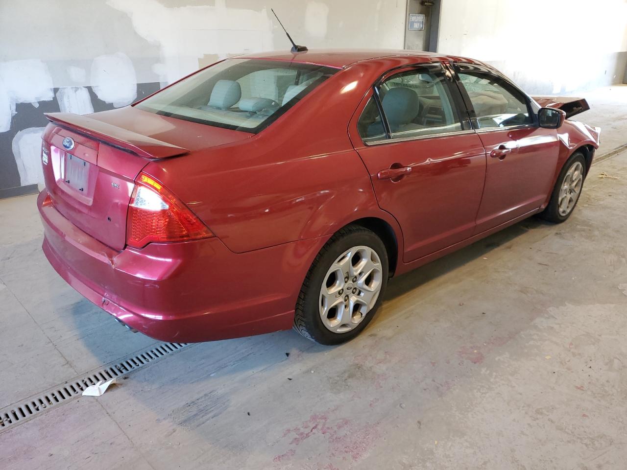 Photo 2 VIN: 3FAHP0HA2BR103893 - FORD FUSION 