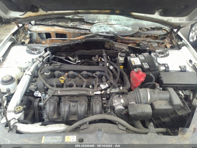 Photo 9 VIN: 3FAHP0HA2BR341064 - FORD FUSION 