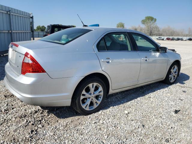 Photo 2 VIN: 3FAHP0HA2CR305084 - FORD FUSION SE 