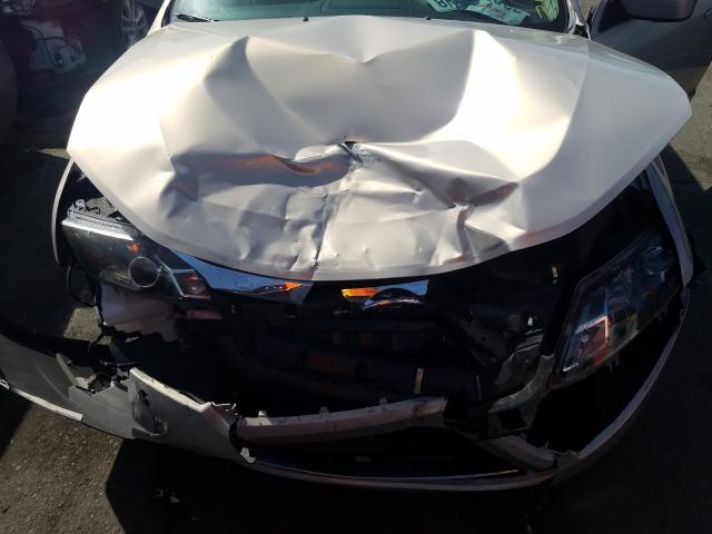 Photo 8 VIN: 3FAHP0HA3AR124539 - FORD FUSION SE 