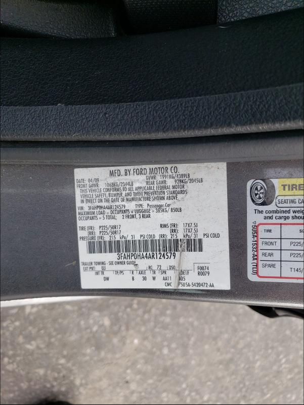 Photo 9 VIN: 3FAHP0HA4AR124579 - FORD FUSION SE 