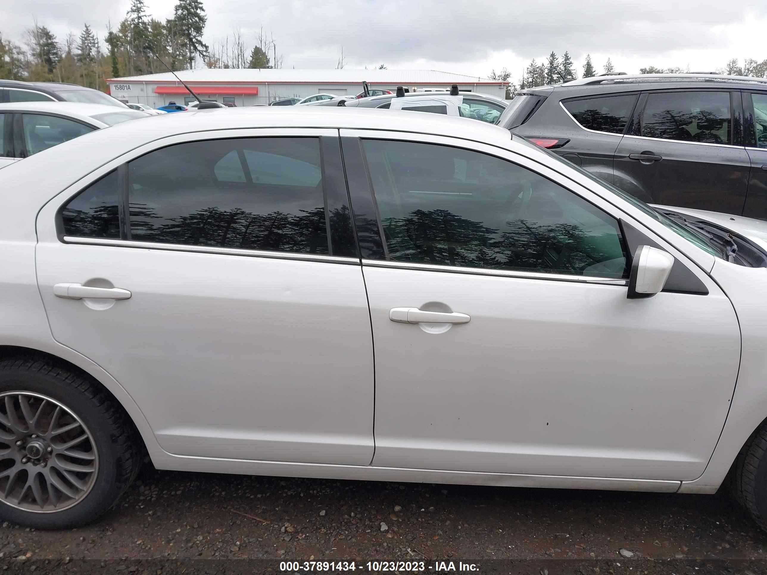 Photo 13 VIN: 3FAHP0HA4AR145531 - FORD FUSION 