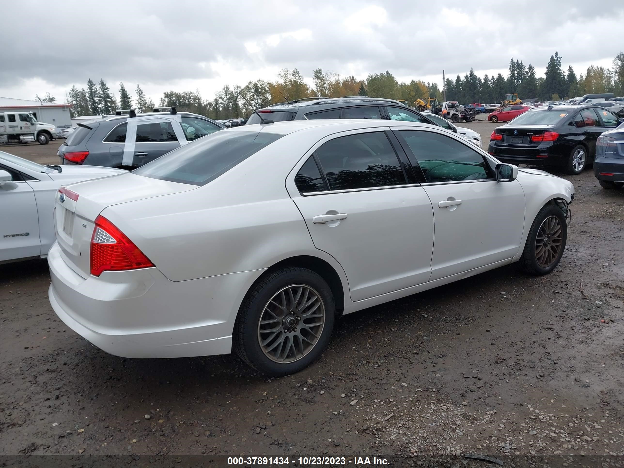 Photo 3 VIN: 3FAHP0HA4AR145531 - FORD FUSION 