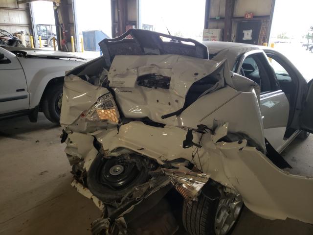 Photo 8 VIN: 3FAHP0HA4AR171806 - FORD FUSION SE 