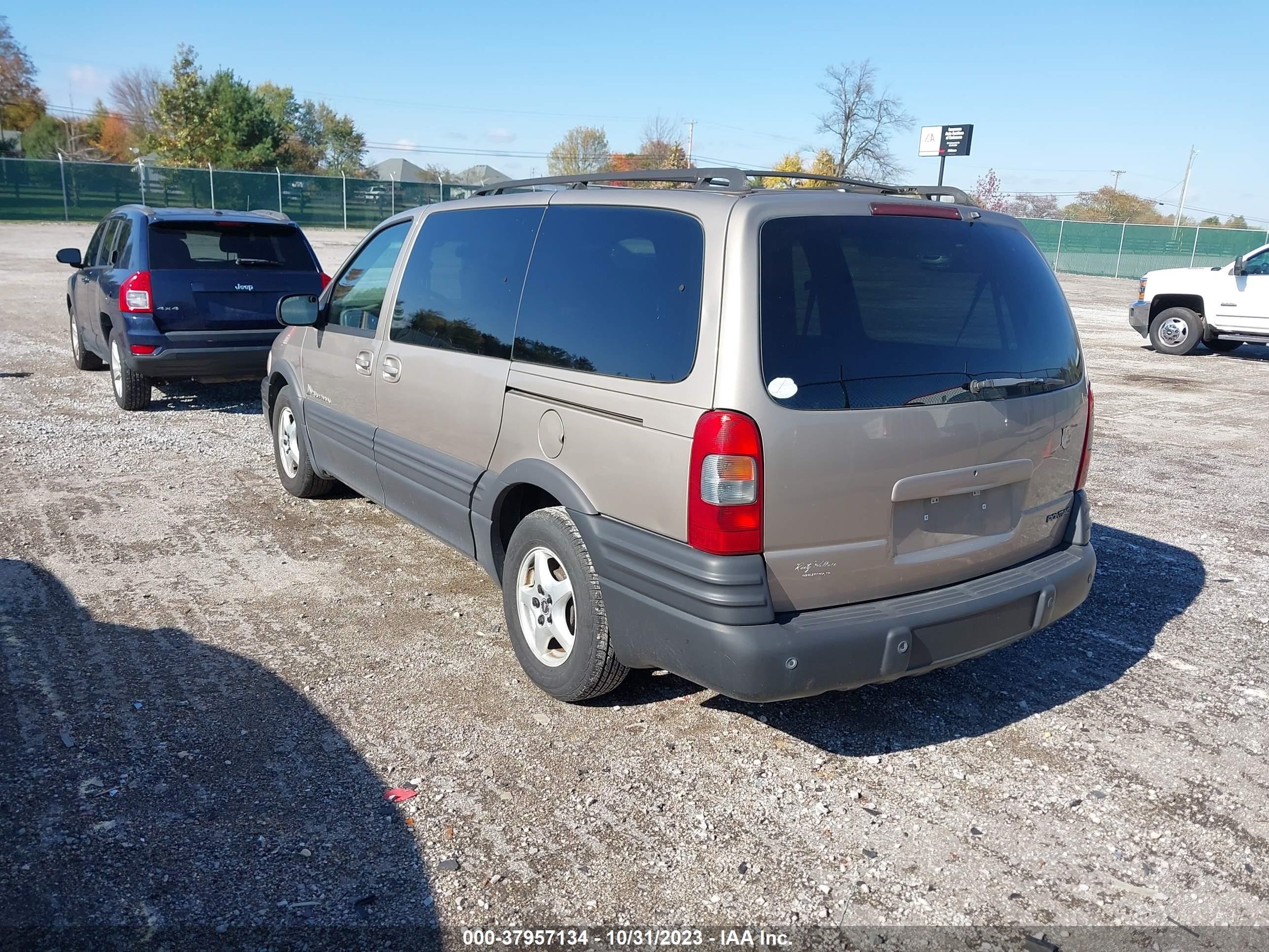 Photo 2 VIN: 3FAHP0HA4CR296551 - PONTIAC MONTANA 