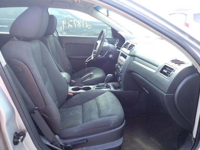 Photo 4 VIN: 3FAHP0HA5AR121030 - FORD FUSION SE 