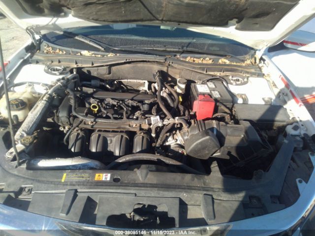 Photo 9 VIN: 3FAHP0HA5AR389804 - FORD FUSION 