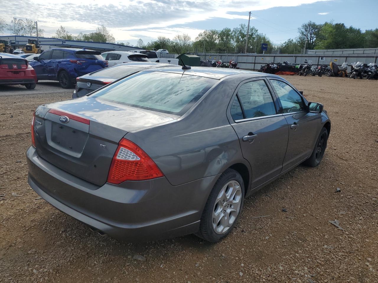 Photo 2 VIN: 3FAHP0HA5AR410666 - FORD FUSION 