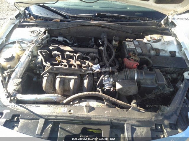 Photo 9 VIN: 3FAHP0HA5AR424082 - FORD FUSION 