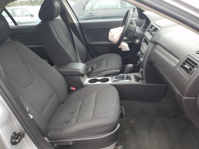 Photo 4 VIN: 3FAHP0HA5BR180077 - FORD FUSION SE 