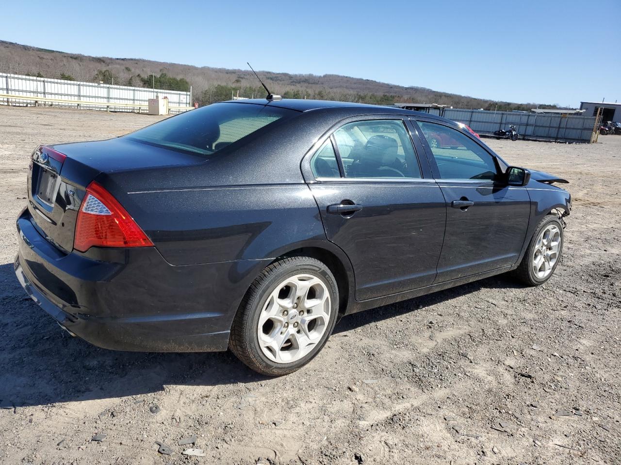 Photo 2 VIN: 3FAHP0HA5BR187949 - FORD FUSION 