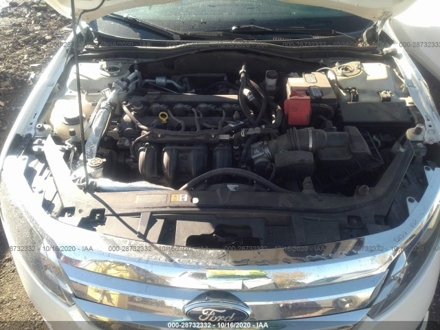 Photo 9 VIN: 3FAHP0HA5CR105445 - FORD FUSION 