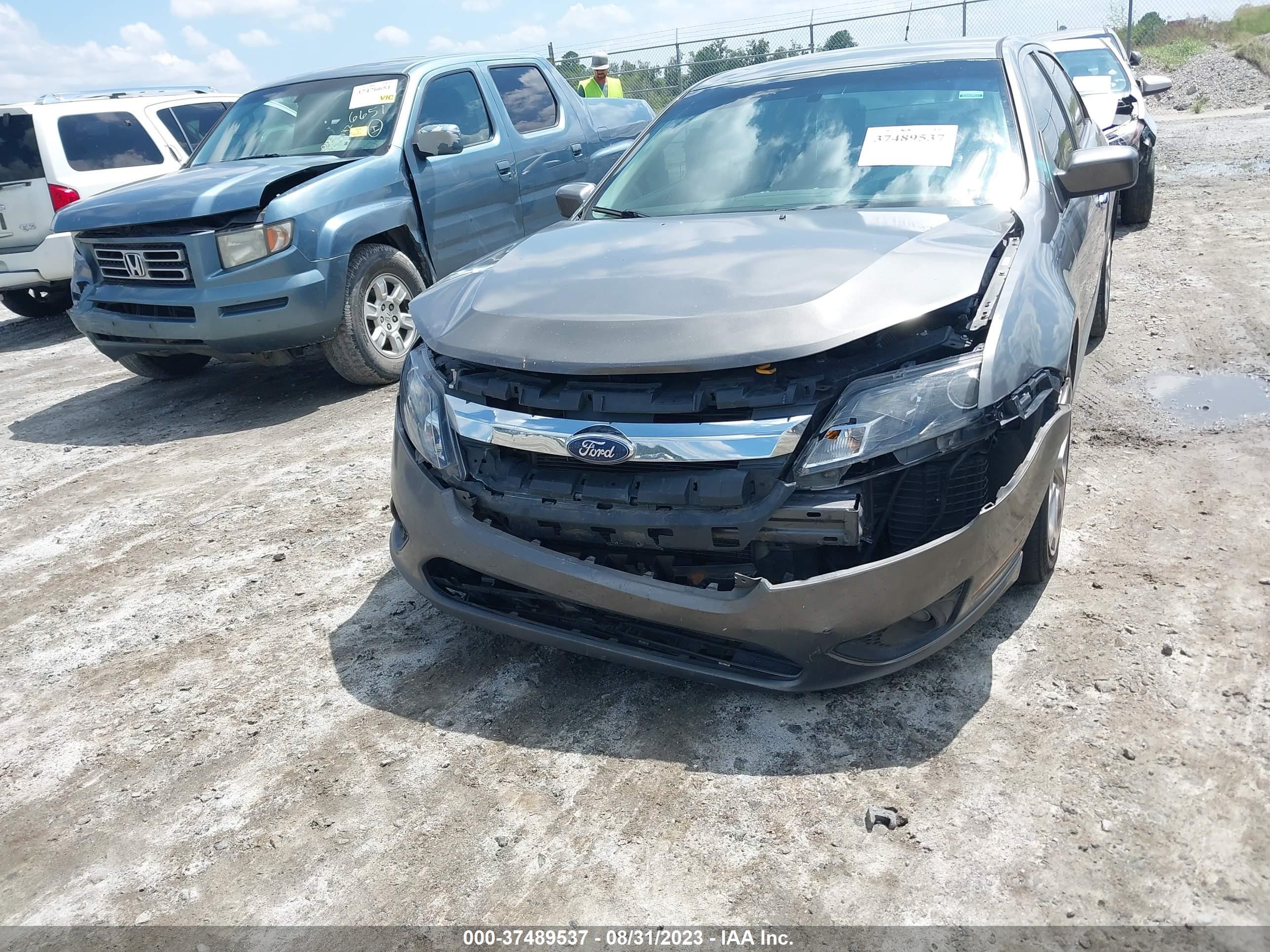 Photo 5 VIN: 3FAHP0HA6AR142467 - FORD FUSION 