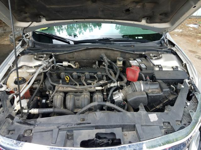 Photo 6 VIN: 3FAHP0HA6AR206524 - FORD FUSION SE 