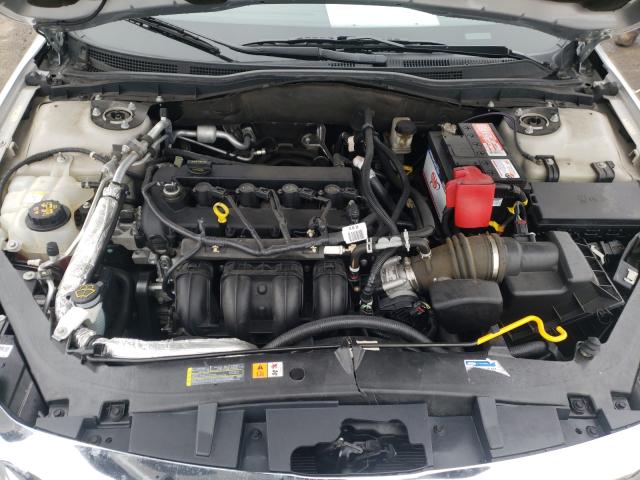 Photo 6 VIN: 3FAHP0HA6AR215837 - FORD FUSION SE 