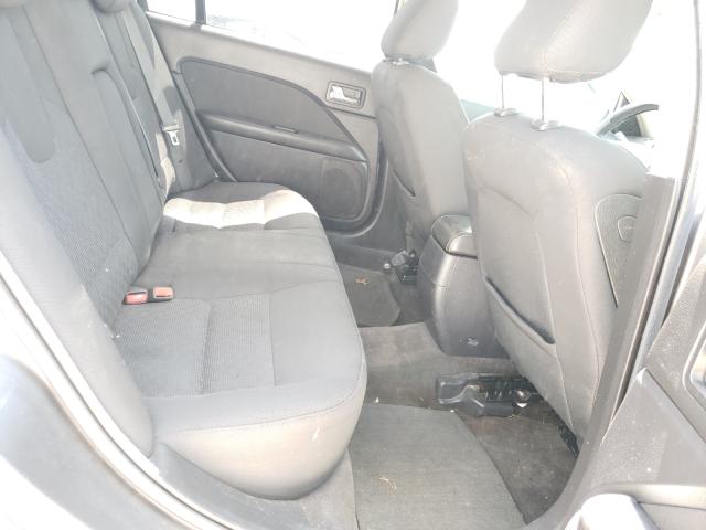 Photo 5 VIN: 3FAHP0HA6AR241788 - FORD FUSION SE 