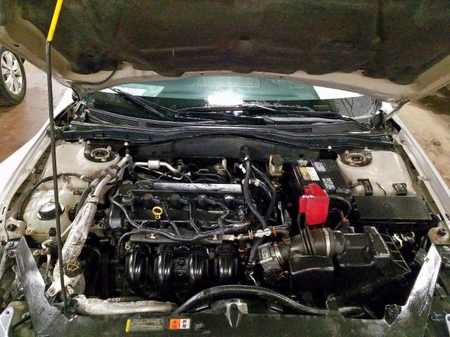 Photo 6 VIN: 3FAHP0HA6AR258364 - FORD FUSION SE 