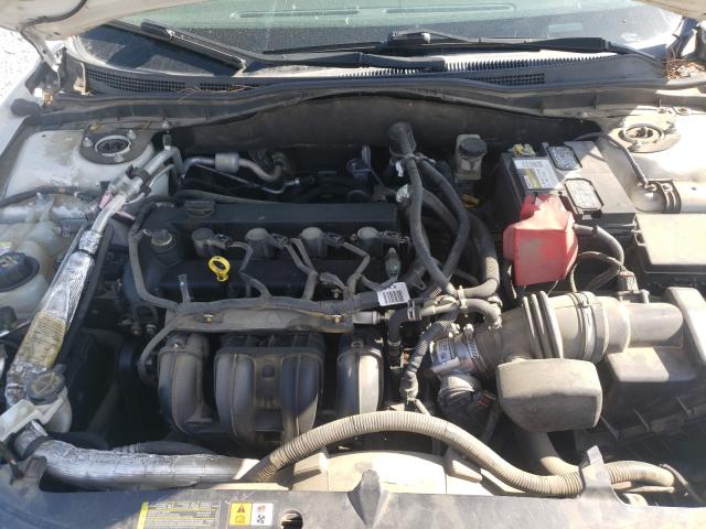 Photo 6 VIN: 3FAHP0HA6AR300337 - FORD FUSION SE 