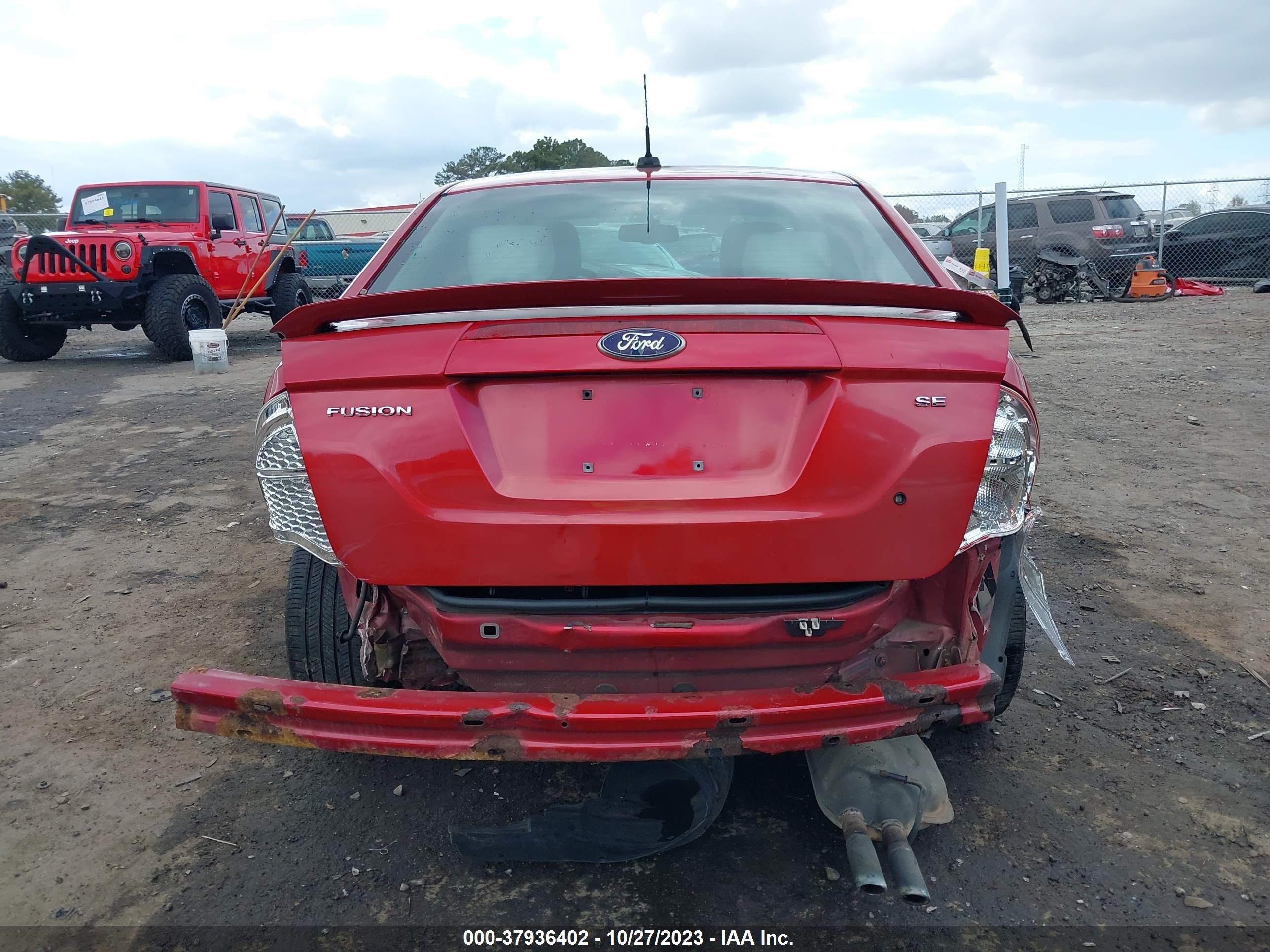 Photo 15 VIN: 3FAHP0HA6BR126710 - FORD FUSION 