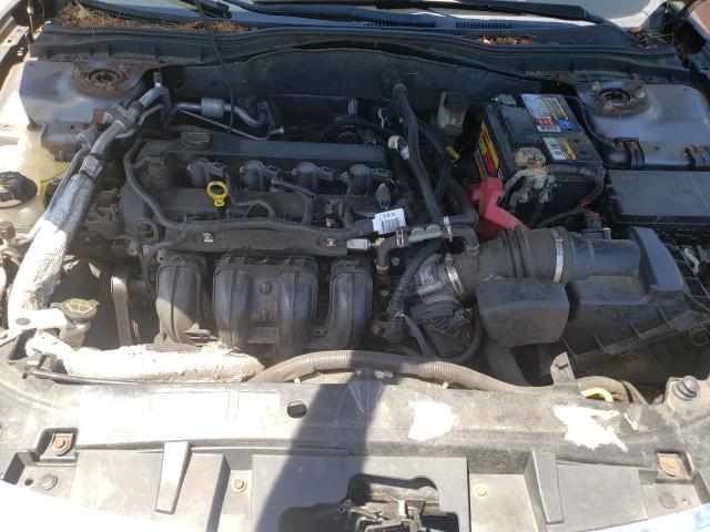 Photo 6 VIN: 3FAHP0HA6BR131244 - FORD FUSION SE 