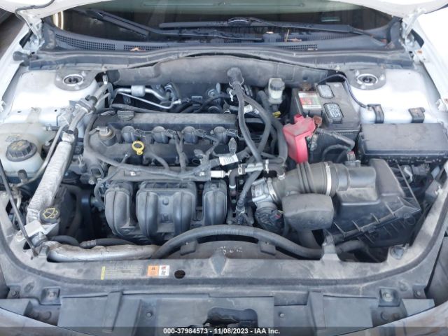 Photo 9 VIN: 3FAHP0HA6BR135066 - FORD FUSION 