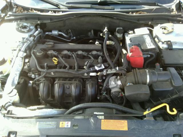 Photo 6 VIN: 3FAHP0HA6BR207271 - FORD FUSION SE 