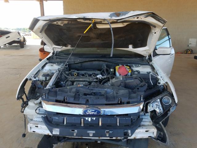 Photo 6 VIN: 3FAHP0HA6BR207318 - FORD FUSION SE 