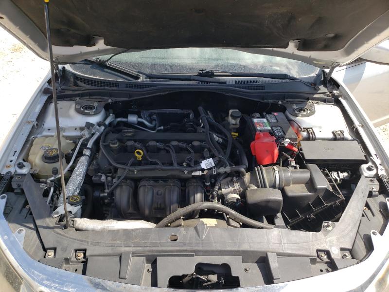 Photo 6 VIN: 3FAHP0HA6BR322792 - FORD FUSION SE 