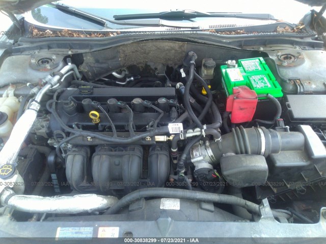 Photo 9 VIN: 3FAHP0HA7AR135138 - FORD FUSION 