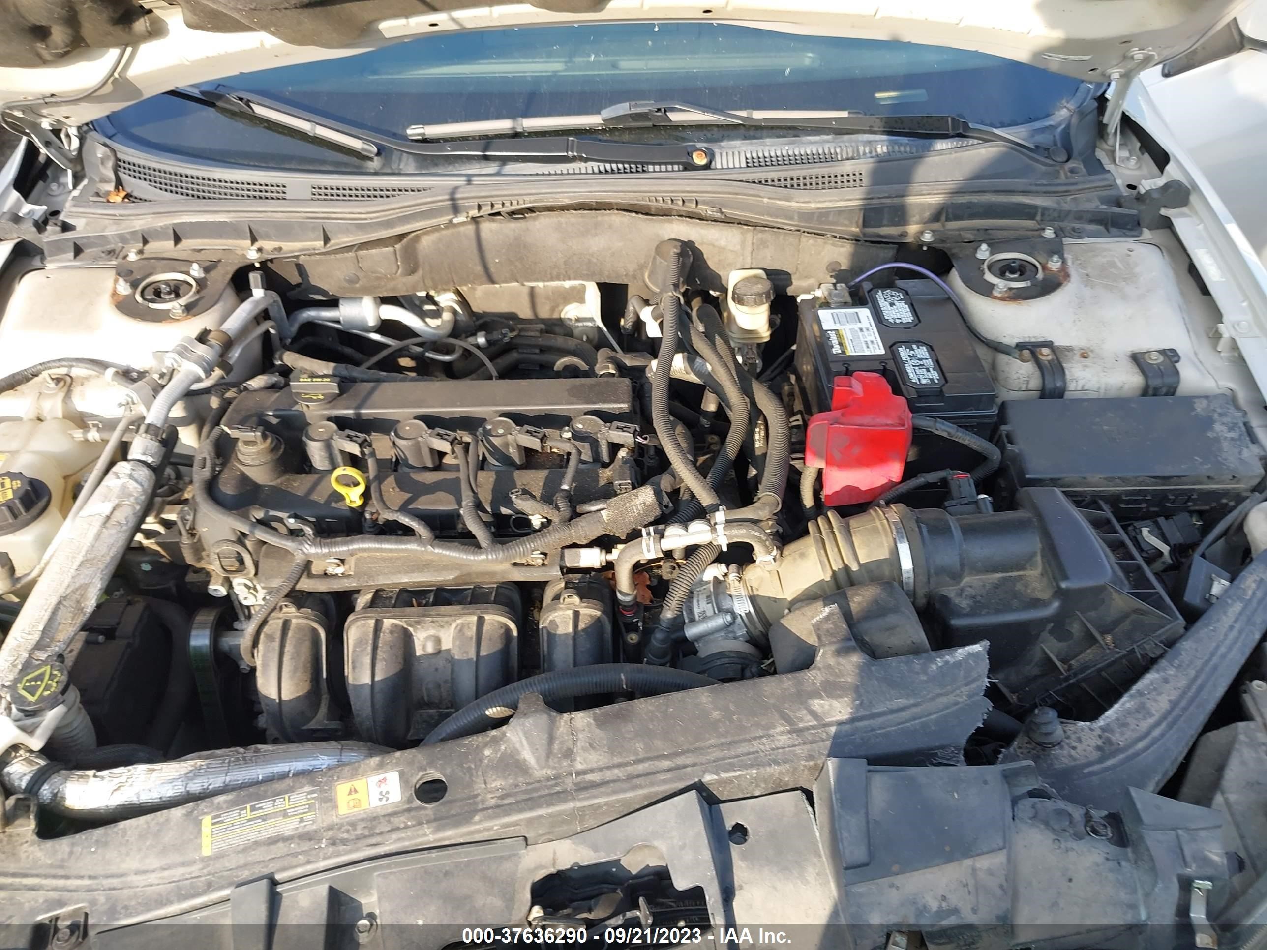 Photo 9 VIN: 3FAHP0HA7AR178460 - FORD FUSION 