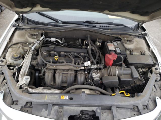 Photo 6 VIN: 3FAHP0HA7AR258891 - FORD FUSION SE 