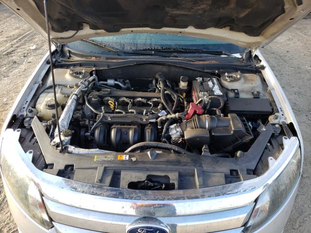 Photo 6 VIN: 3FAHP0HA7AR272192 - FORD FUSION SE 