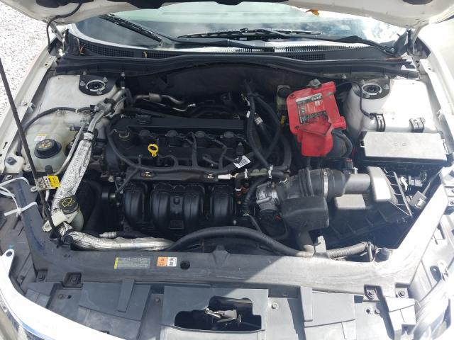 Photo 6 VIN: 3FAHP0HA7AR292118 - FORD FUSION SE 