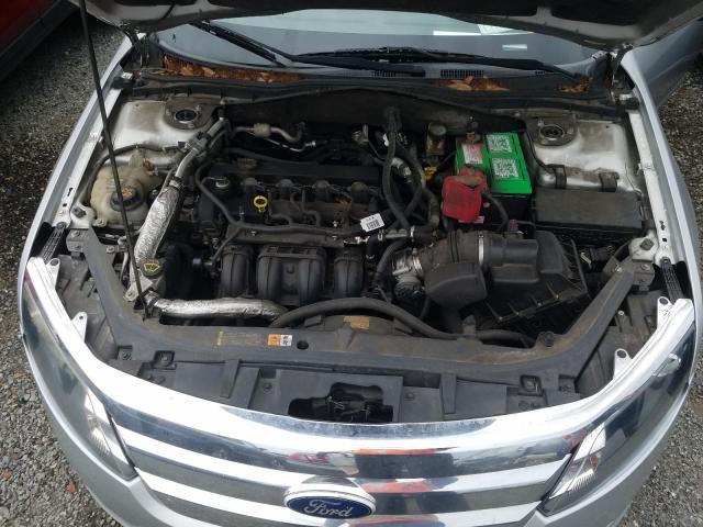 Photo 6 VIN: 3FAHP0HA7AR409521 - FORD FUSION SE 