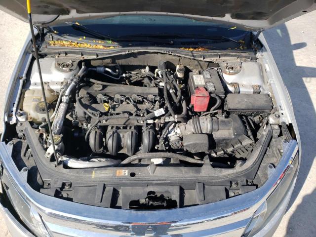 Photo 6 VIN: 3FAHP0HA7BR104232 - FORD FUSION SE 