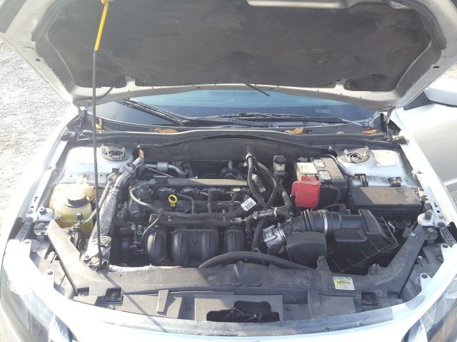 Photo 6 VIN: 3FAHP0HA7BR109446 - FORD FUSION SE 