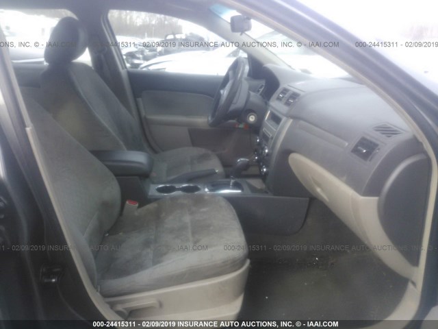 Photo 4 VIN: 3FAHP0HA7BR123203 - FORD FUSION 