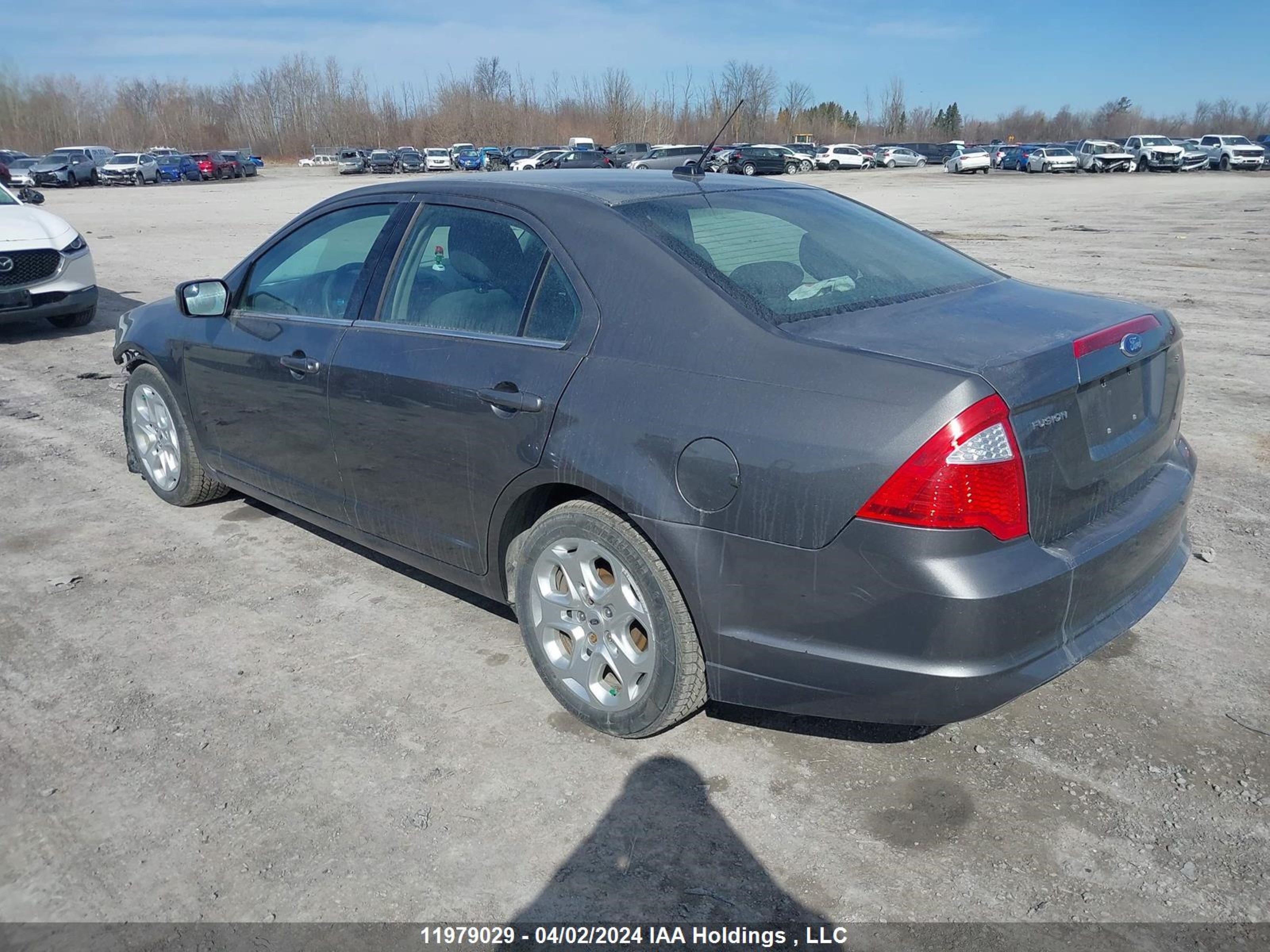 Photo 2 VIN: 3FAHP0HA7BR253773 - FORD FUSION 