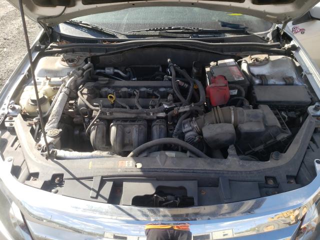 Photo 6 VIN: 3FAHP0HA7BR292802 - FORD FUSION SE 