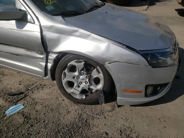 Photo 8 VIN: 3FAHP0HA7BR292802 - FORD FUSION SE 