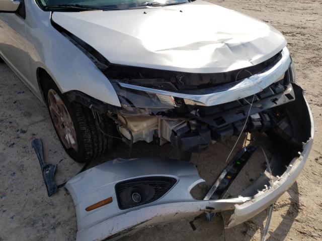 Photo 8 VIN: 3FAHP0HA7BR324101 - FORD FUSION SE 