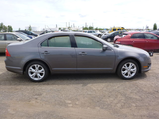 Photo 2 VIN: 3FAHP0HA7CR343281 - FORD FUSION SE 