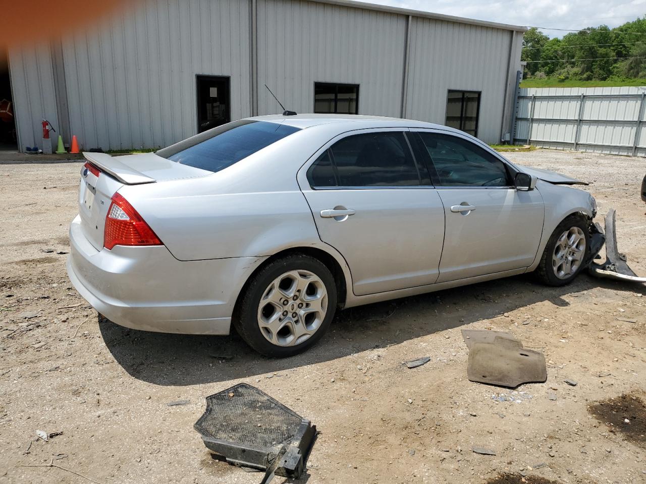 Photo 2 VIN: 3FAHP0HA8AR180931 - FORD FUSION 