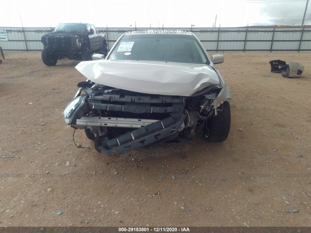 Photo 5 VIN: 3FAHP0HA8AR243333 - FORD FUSION 