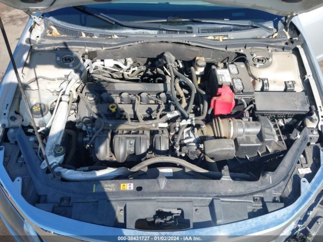 Photo 9 VIN: 3FAHP0HA8AR253232 - FORD FUSION 