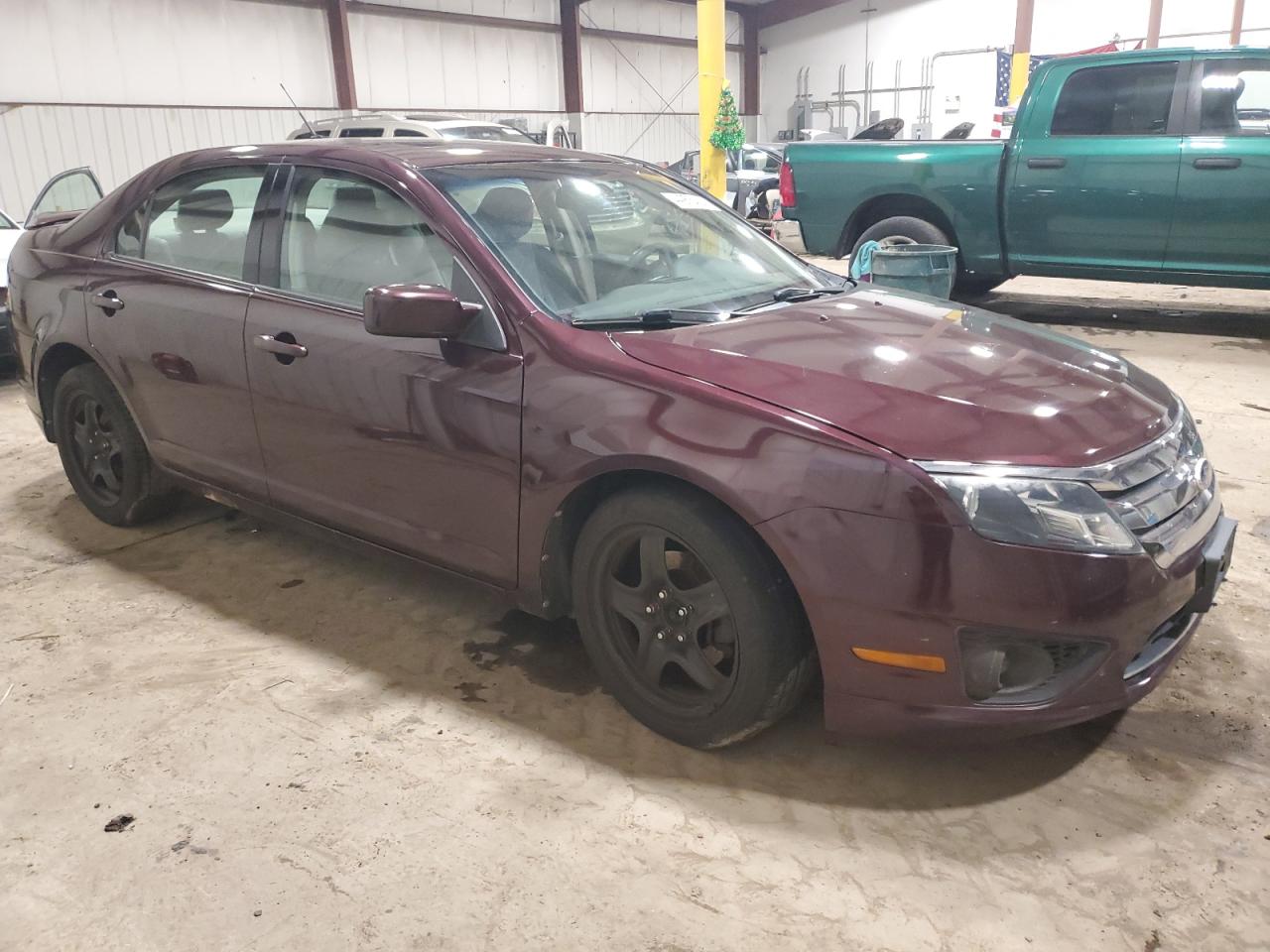 Photo 3 VIN: 3FAHP0HA8BR136946 - FORD FUSION 