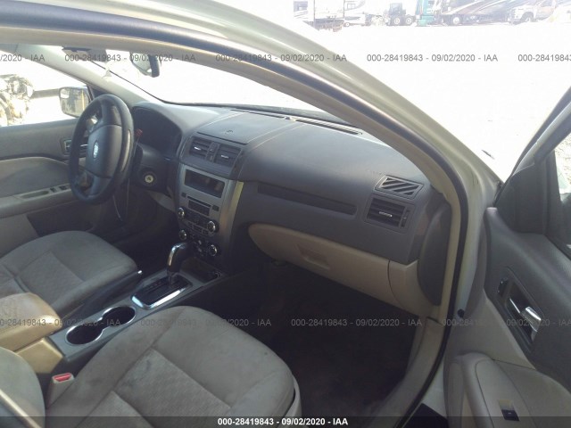 Photo 4 VIN: 3FAHP0HA8BR164164 - FORD FUSION 