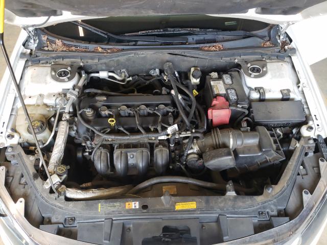 Photo 6 VIN: 3FAHP0HA8BR214951 - FORD FUSION SE 