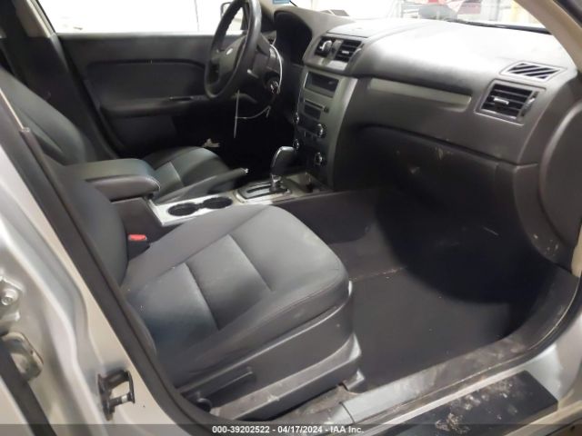 Photo 4 VIN: 3FAHP0HA8BR255662 - FORD FUSION 